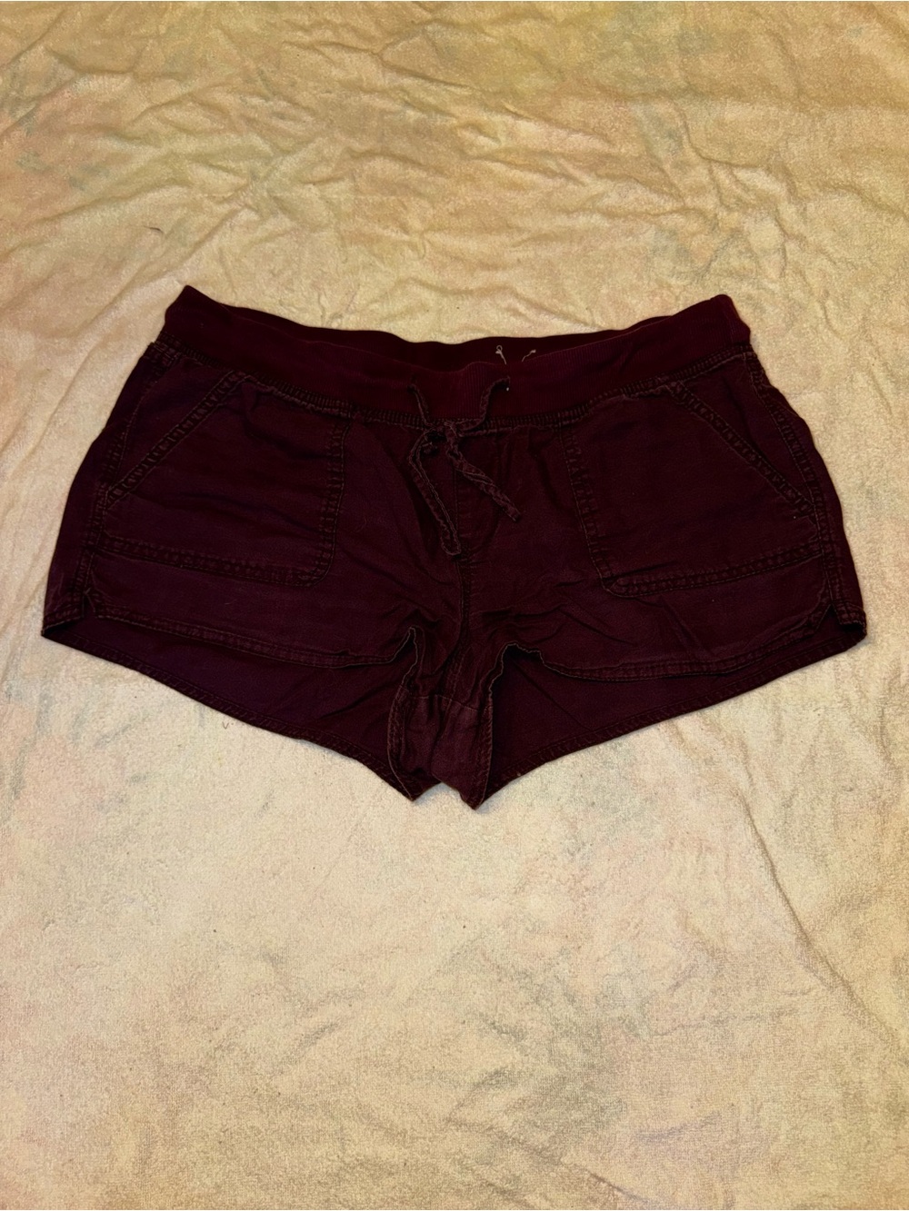 SO Women's Burgundy Drawstring Pocket Shorts